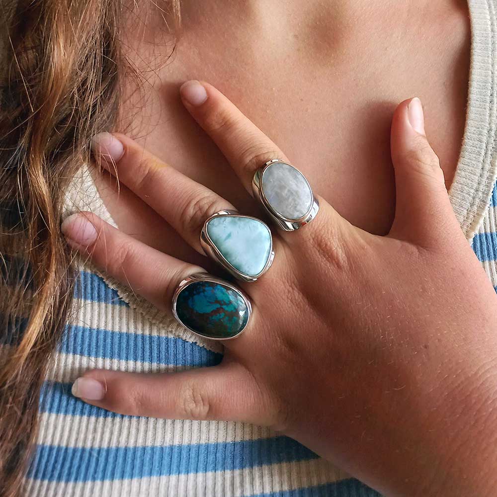 3 sterling silver rings with stones