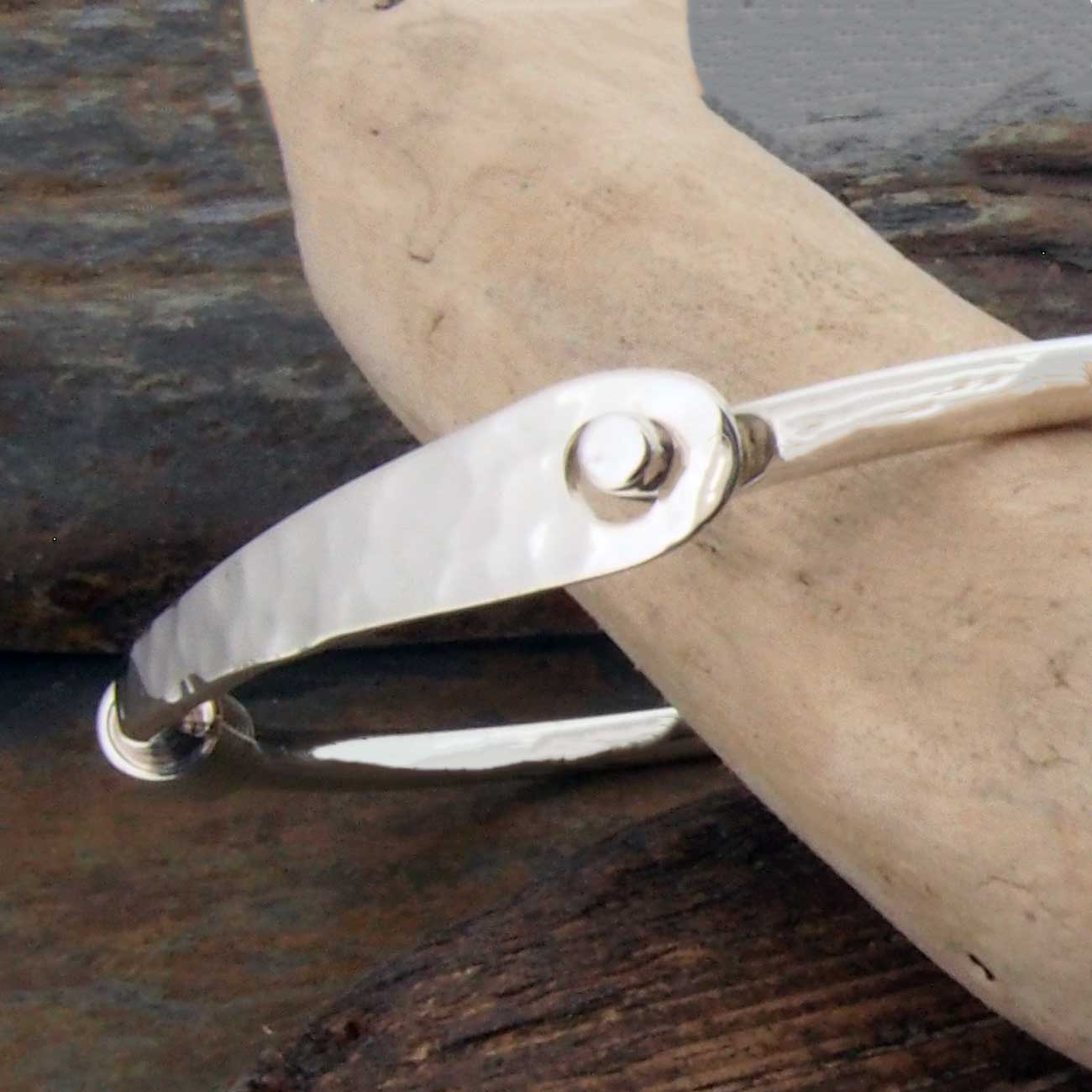 Handmade silver clasp bracelet