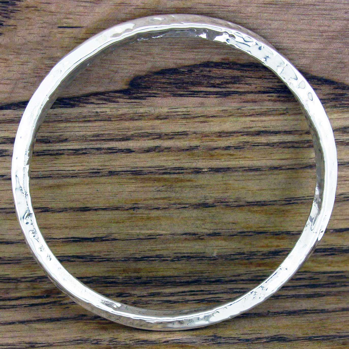 Torcidos Hammered Silver Bangle