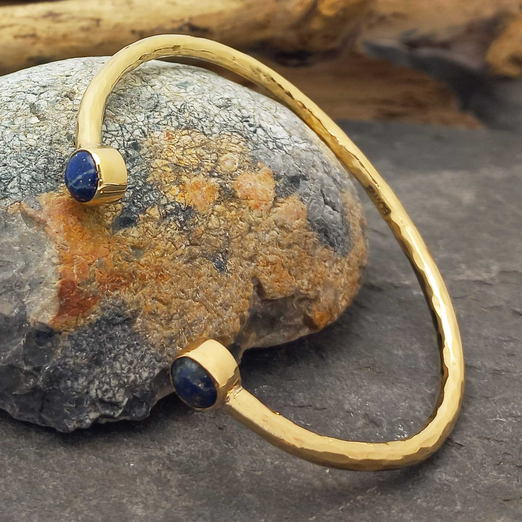 Brass bangle with 2 Lapis Lazuli stone