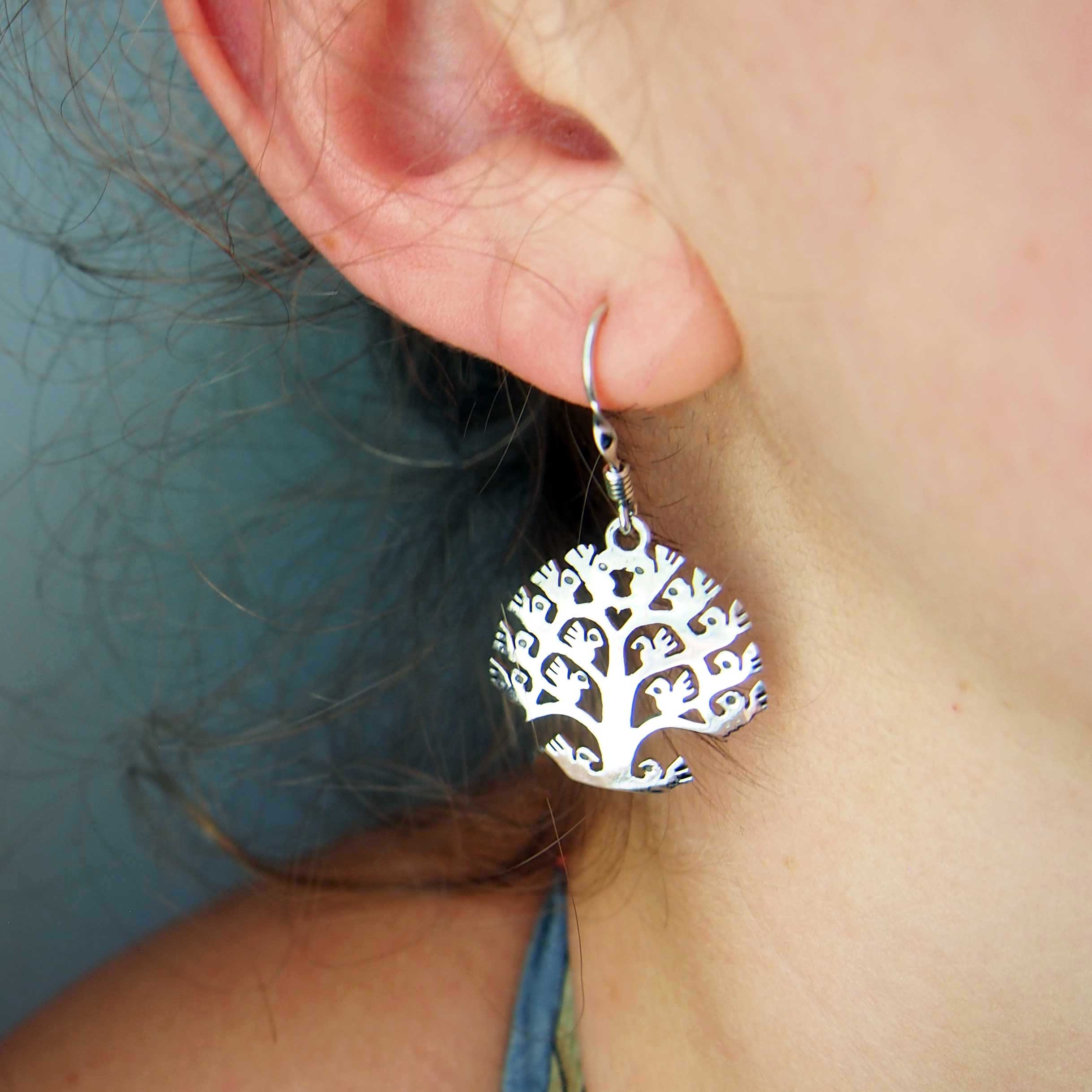 Earrings Paparazzi Jewelry Tree Of Life Orbed Tree Of Life Silver