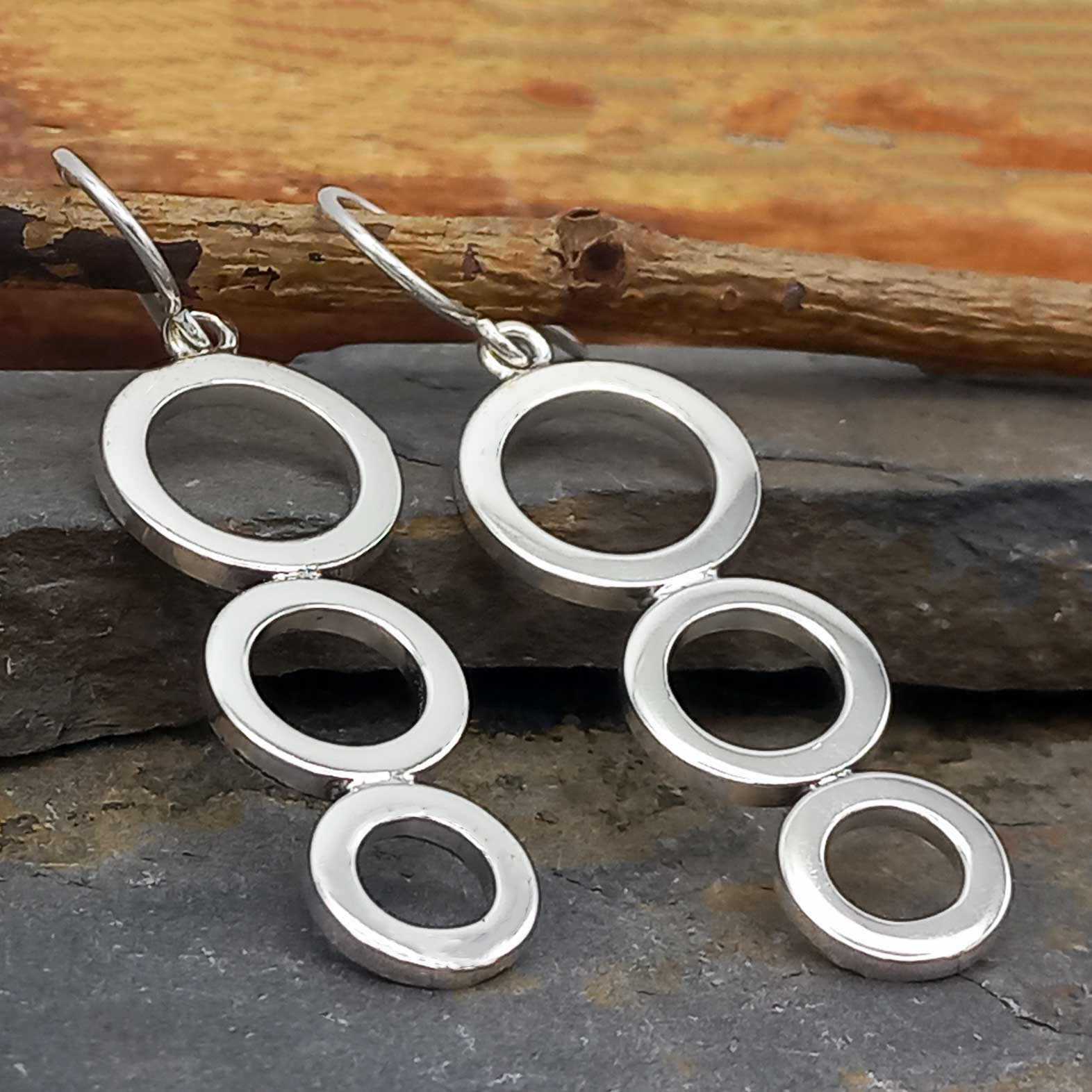 Reducing Circles Silver Earrings (810) Secondary image