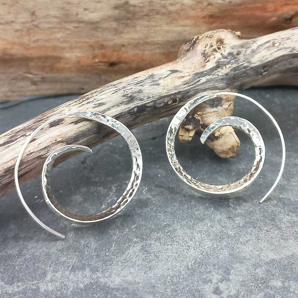 Hammered pull through silver hoop earrings Main image