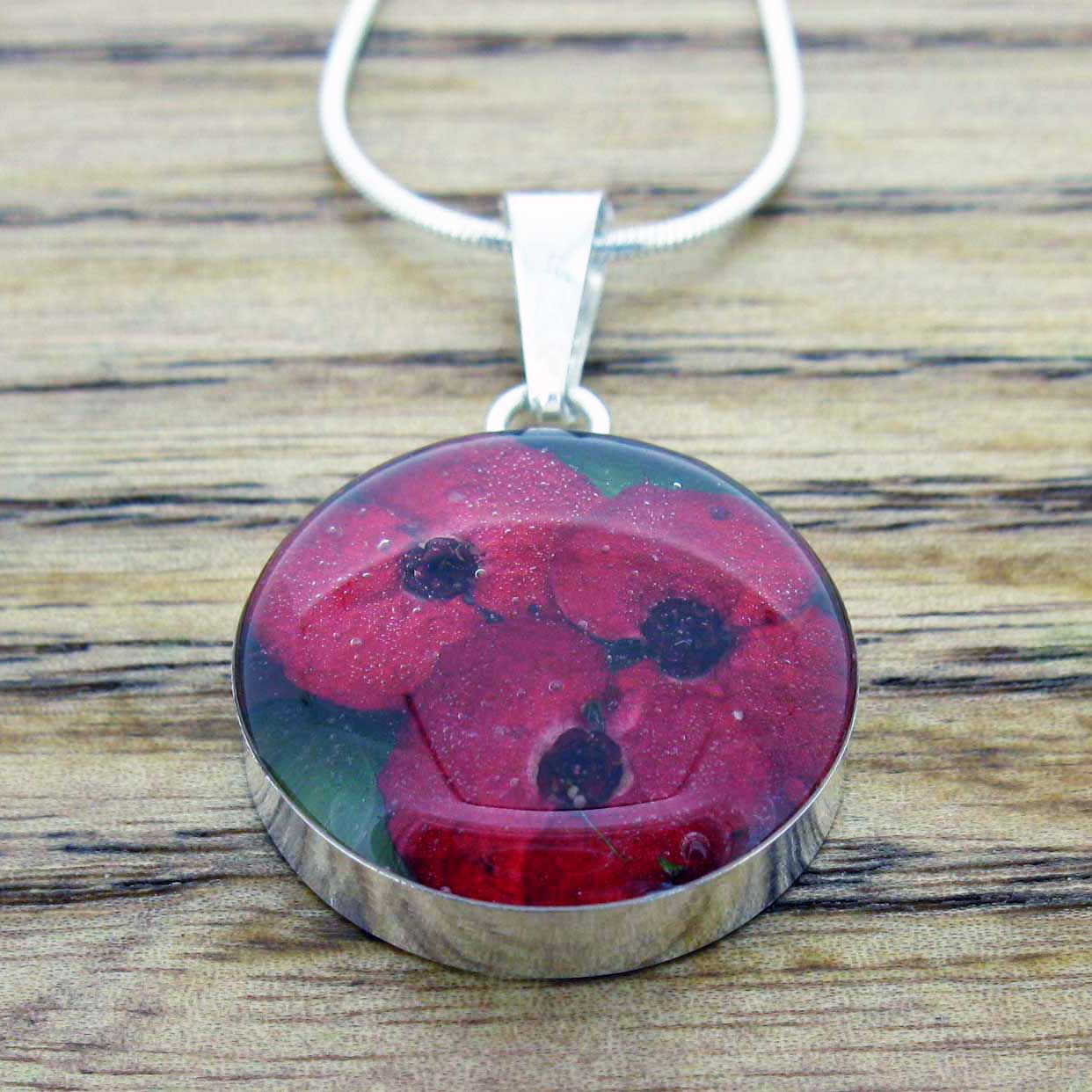 Circle Poppy Silver Flower Pendant