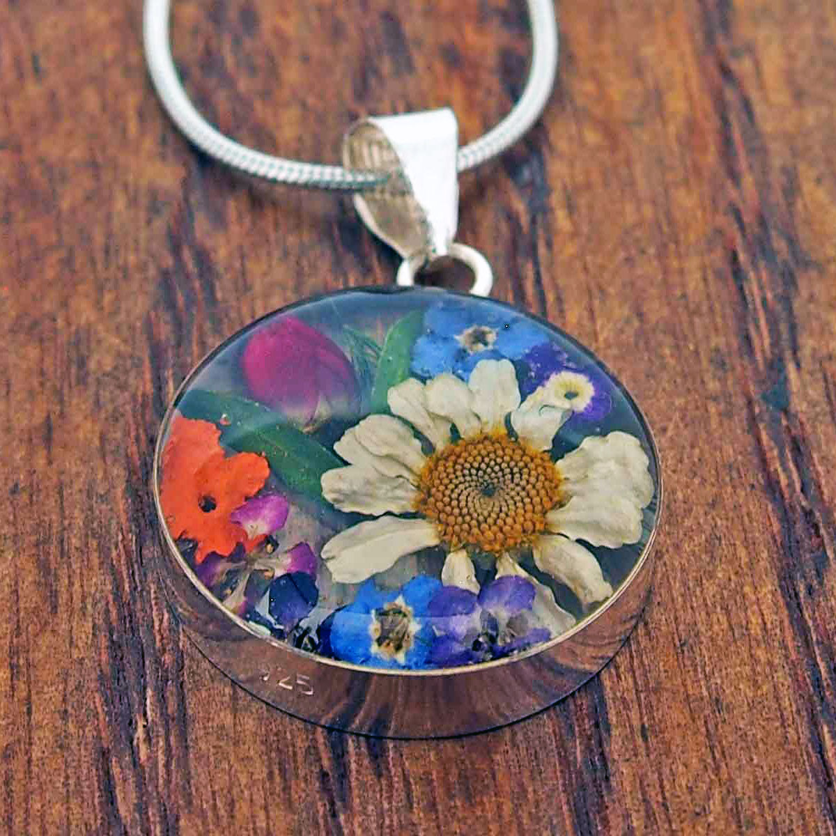 Circle Silver Flower Pendant