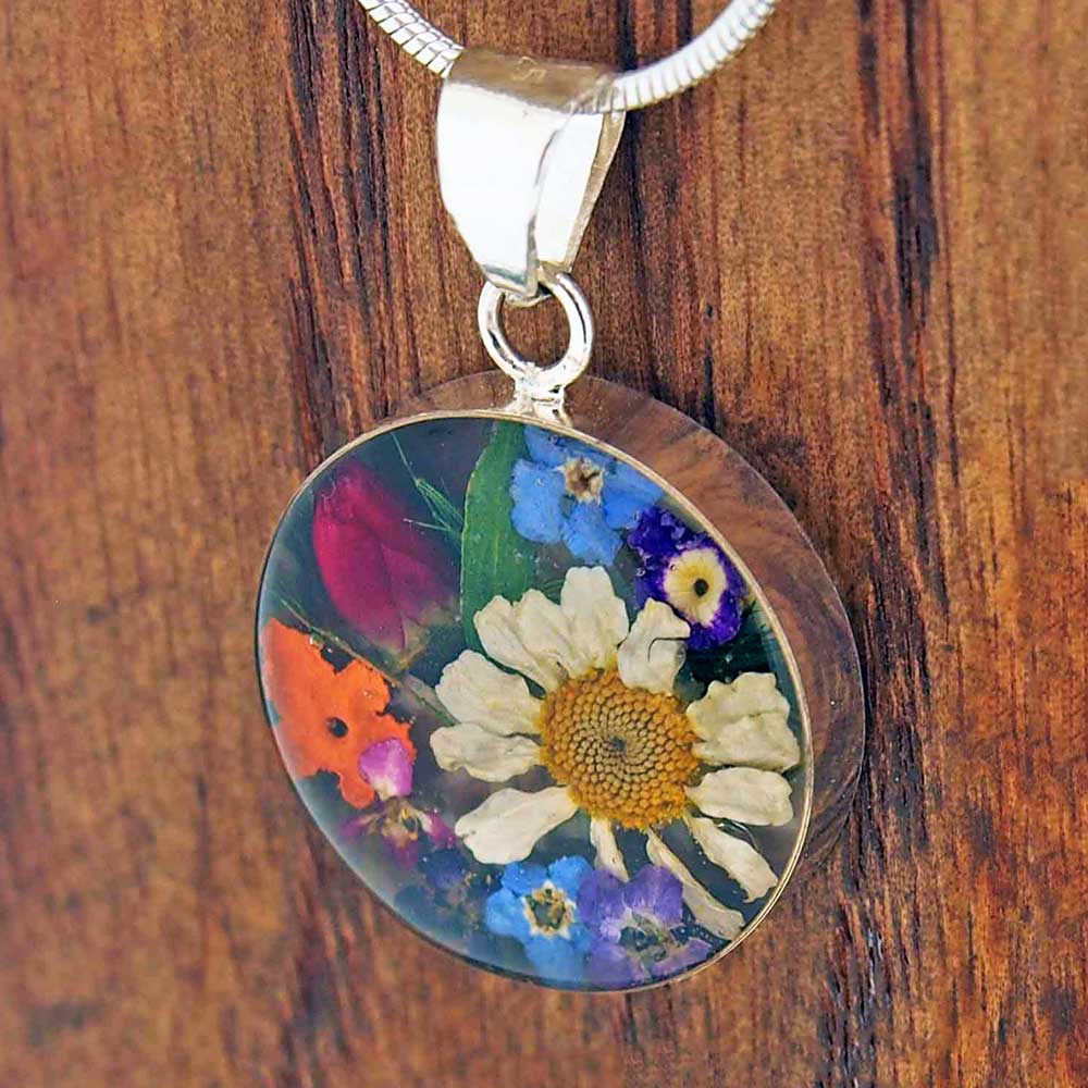 Circle Silver Flower Pendant (Small) (230) Secondary image