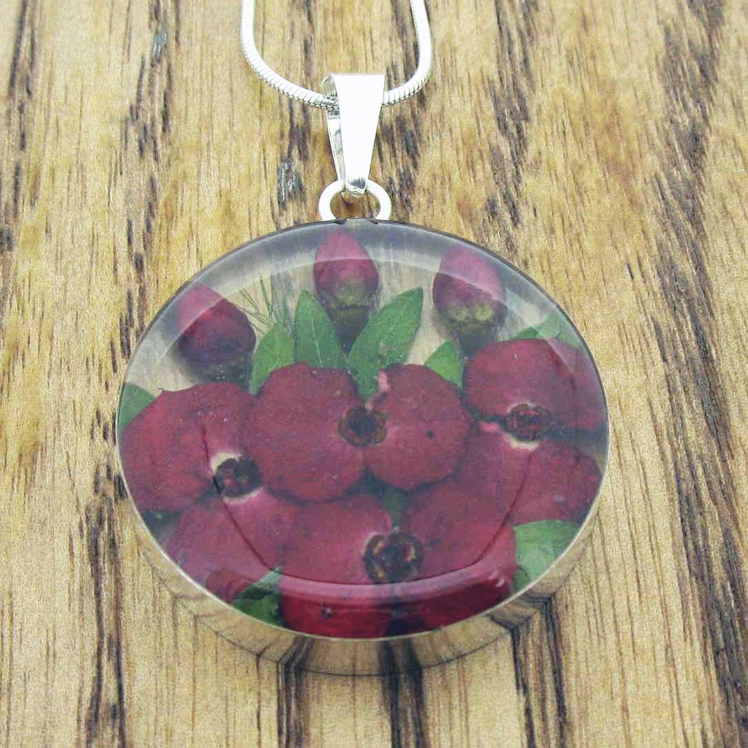 Poppy rosebud large silver pendant Main image