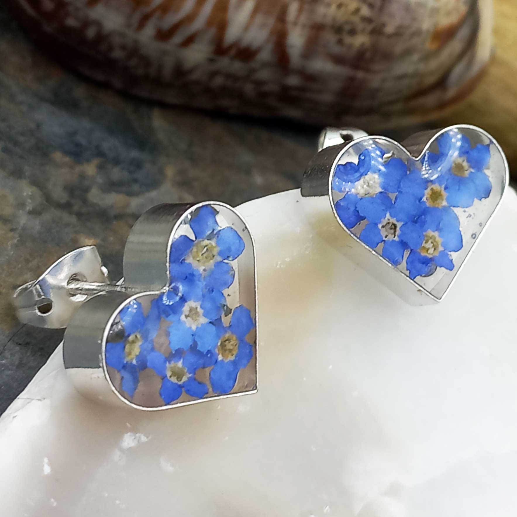 Heart Forget-me-Not Silver Stud Flower Earrings (18) Secondary image