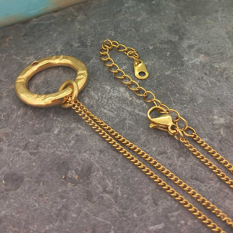 Extendable 16"-18" gold-plated chain with pendant