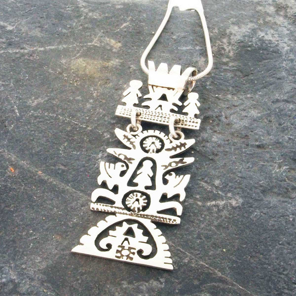 Small Tree of life pendant
