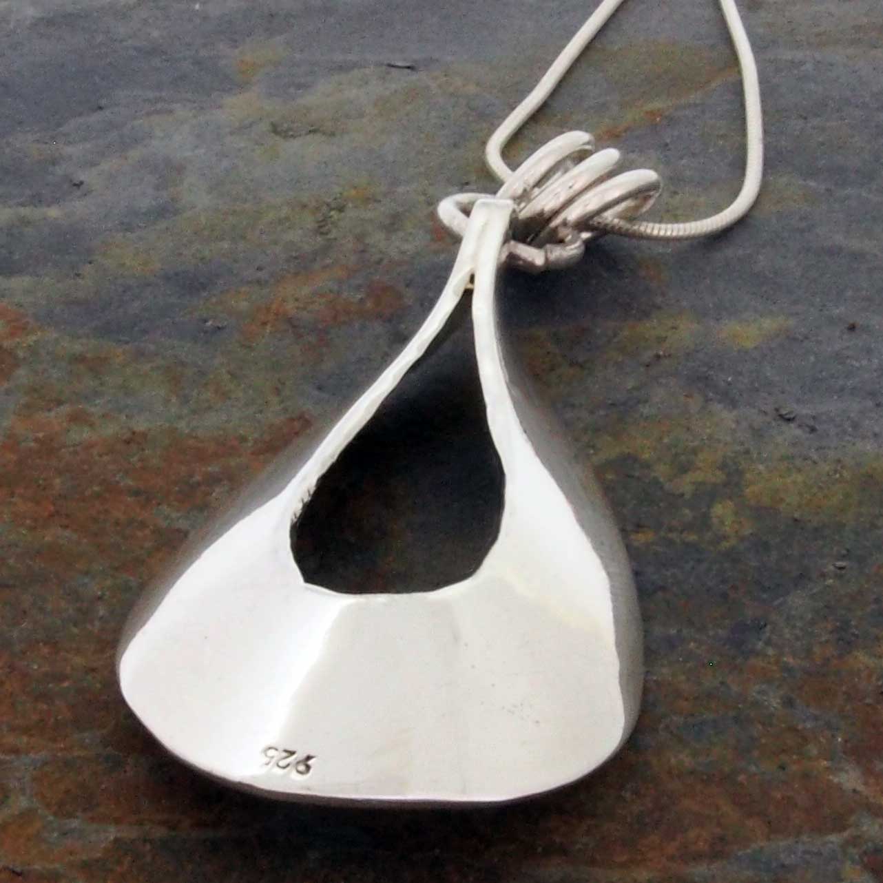Ondulada Teardrop Silver Pendant (295)