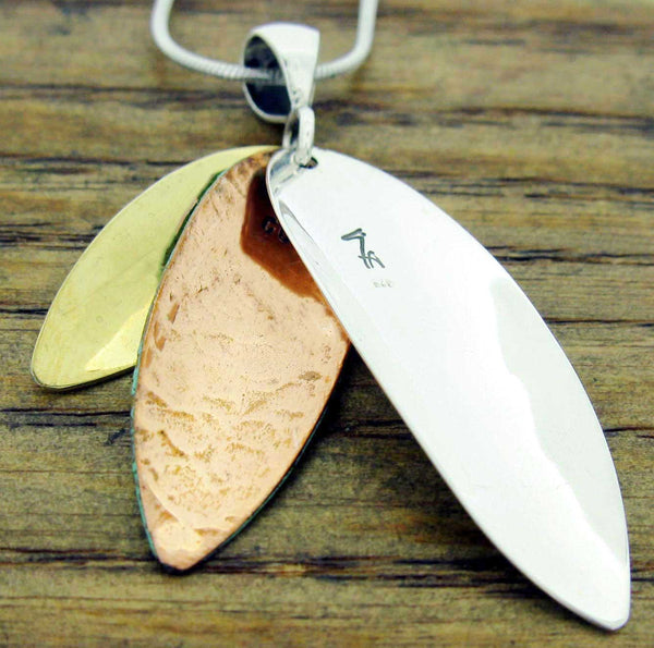 Textured Leaves Silver Pendant (340)