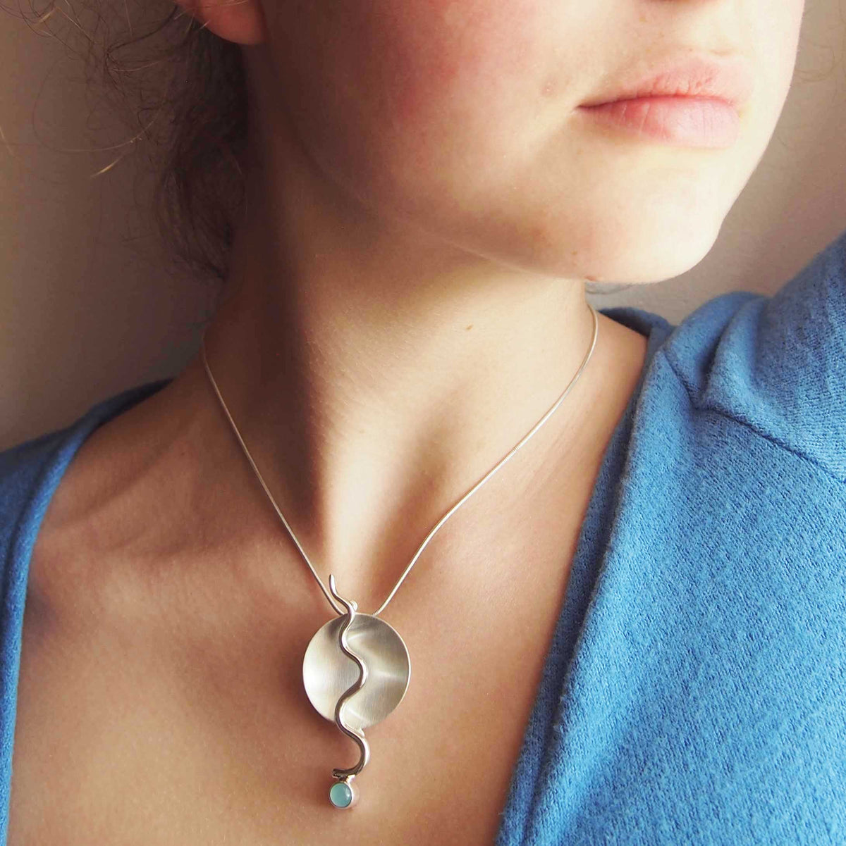 Chalcedony Flame Silver Pendant Main image