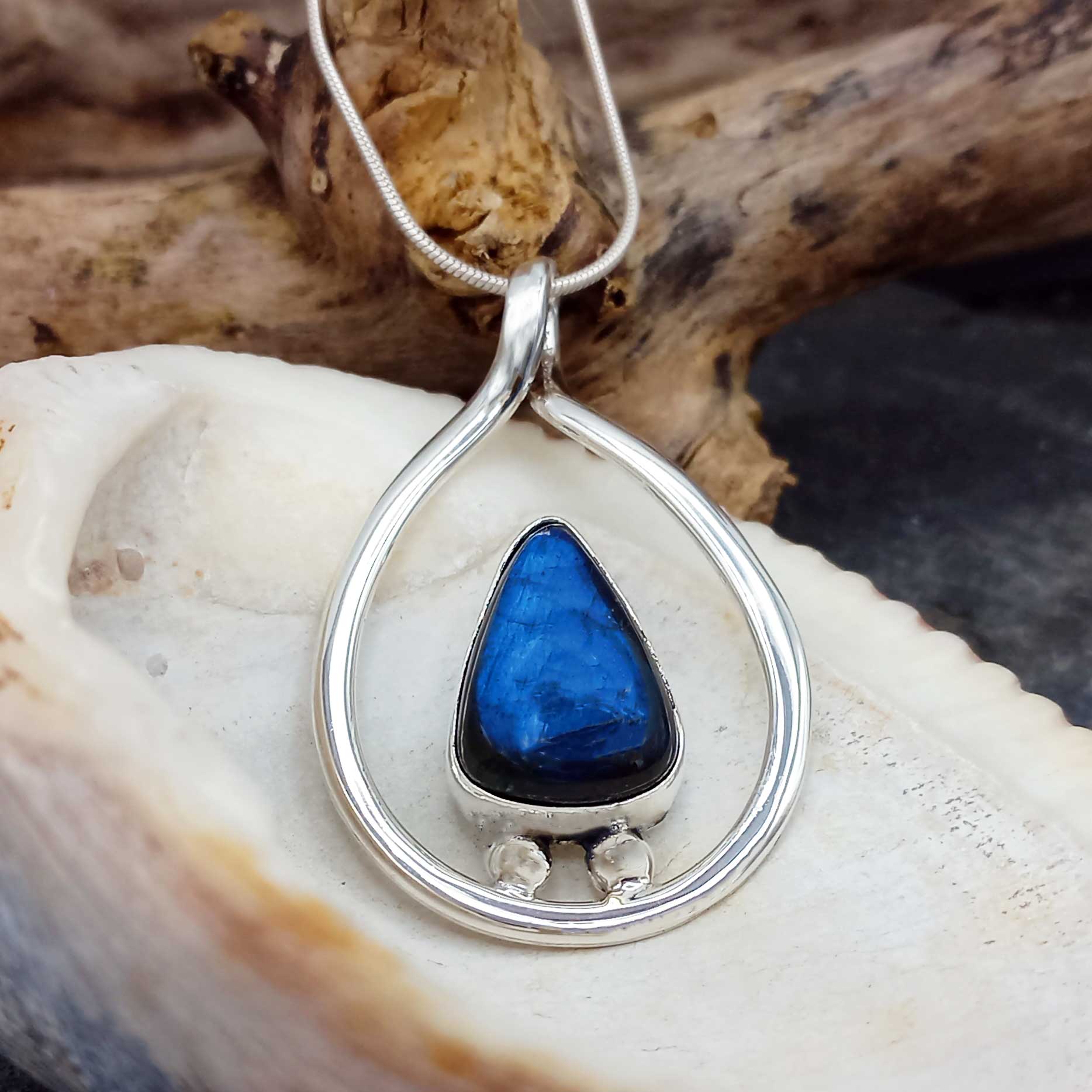 Labradorite silver teardrop necklace