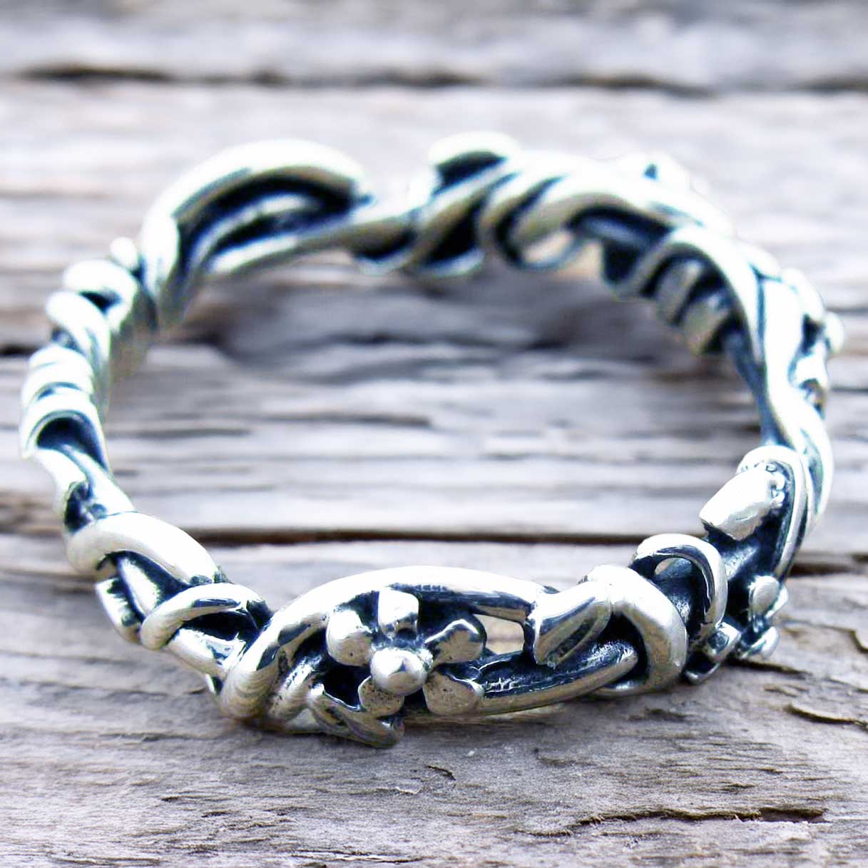Handmade dainty flower silver ring