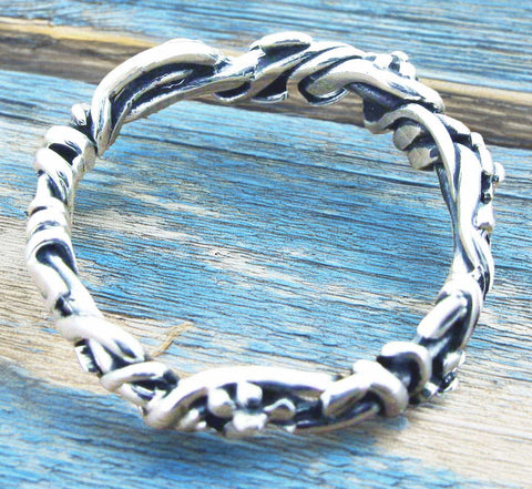 Twisting Flowers Silver Ring