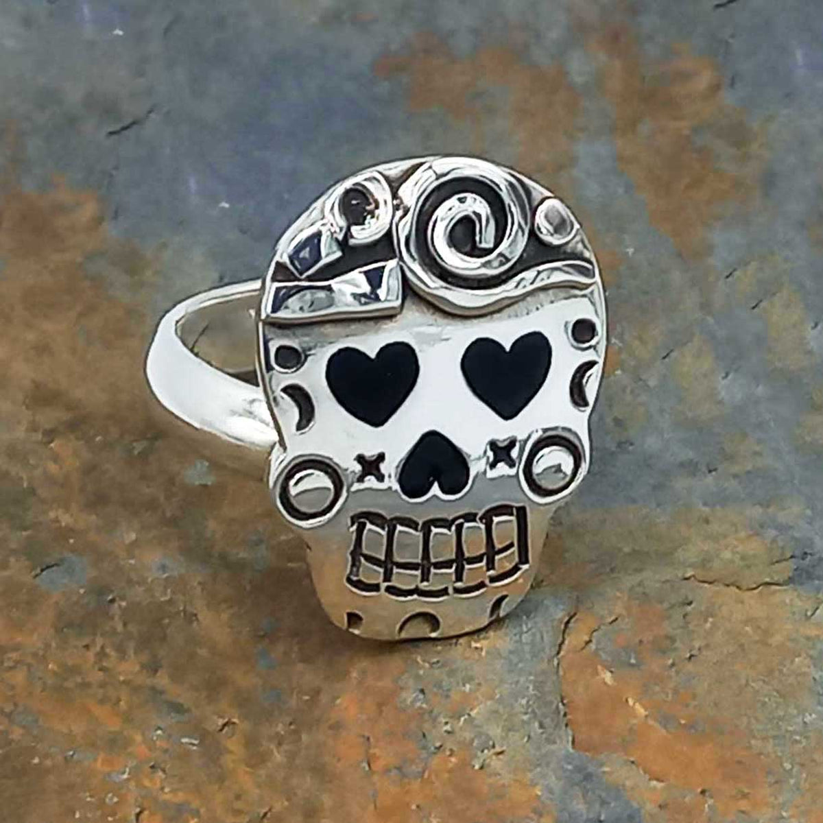 Unusual day of the dead ring