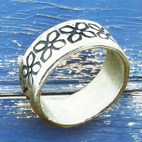 Etched Flowers Silver Ring 