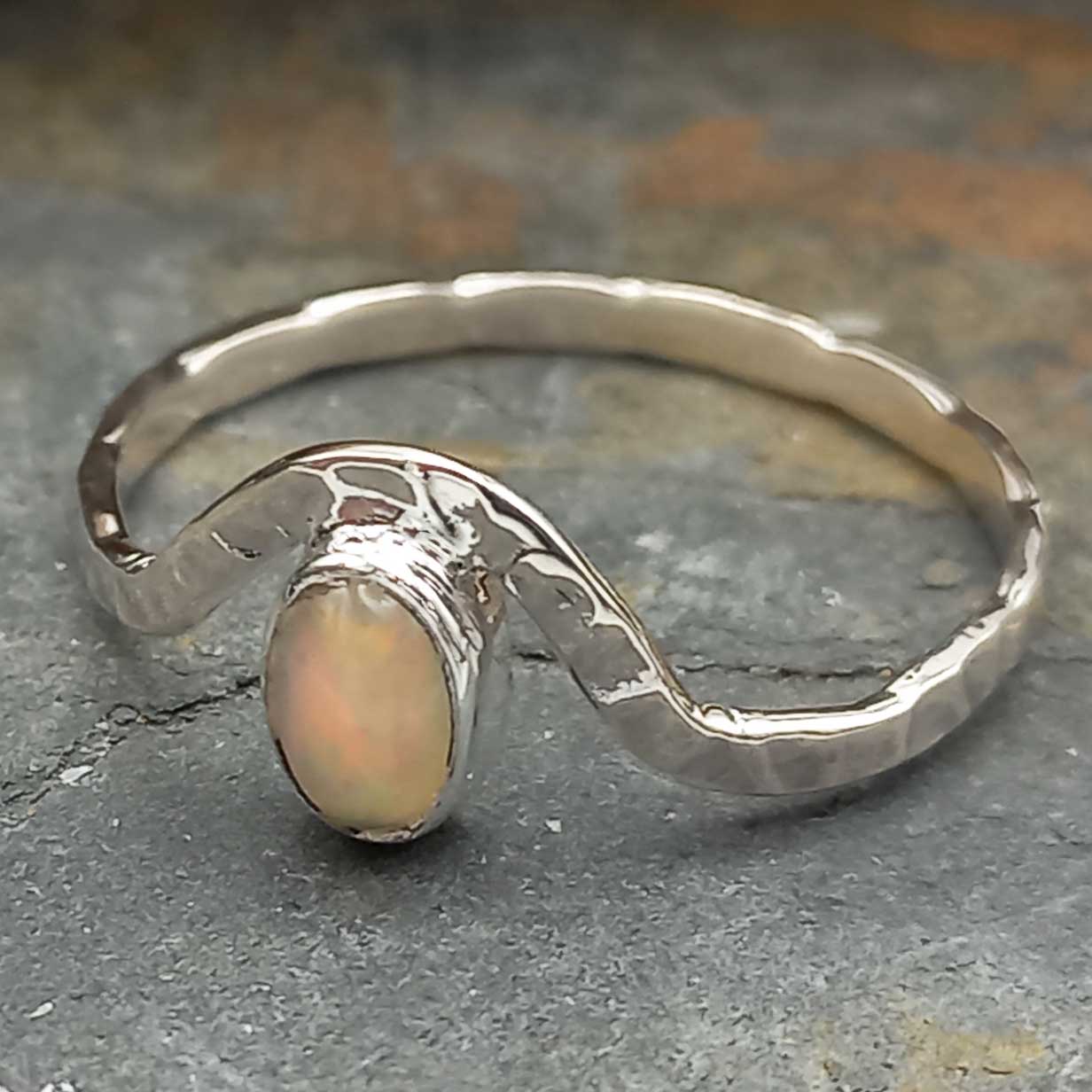 Hammered Opal Curve Silver Ring (355) Secondary image