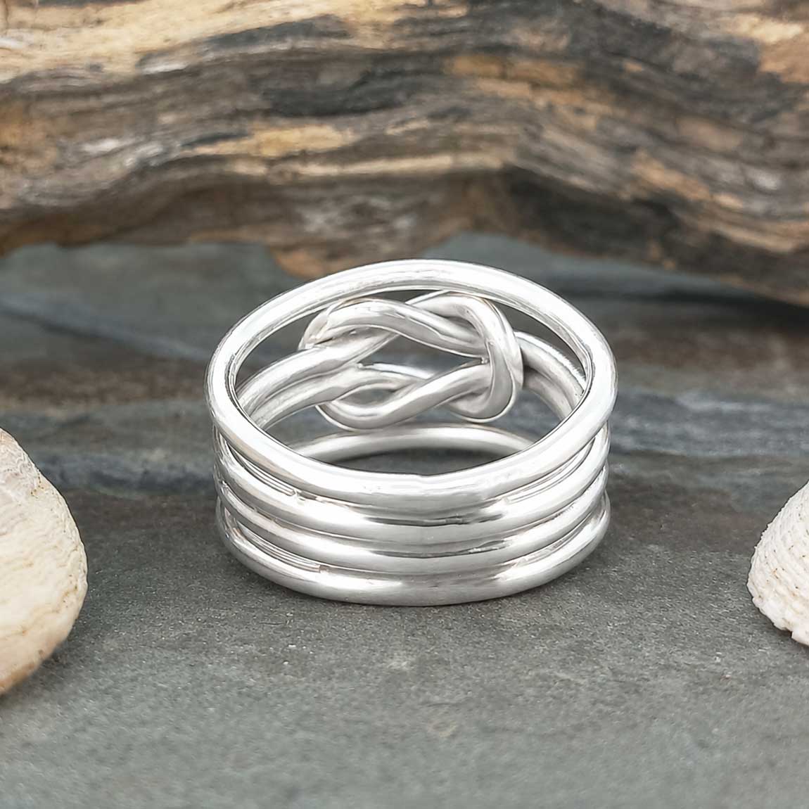 Back of Infinity silver band ring