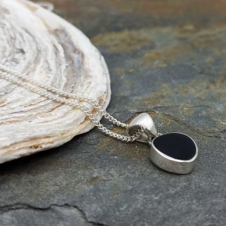 Onyx Triangulo Silver Necklace (58)