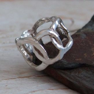 Unusual link sterling silver ring