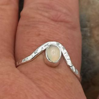 Hammered Opal Curve Silver Ring (355)