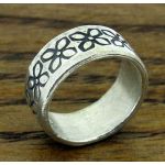 Etched Flowers Silver Ring