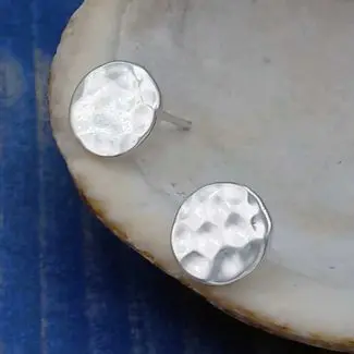 Hammered silver stud earrings shop