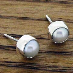 6mm Pearl Silver Stud Earring